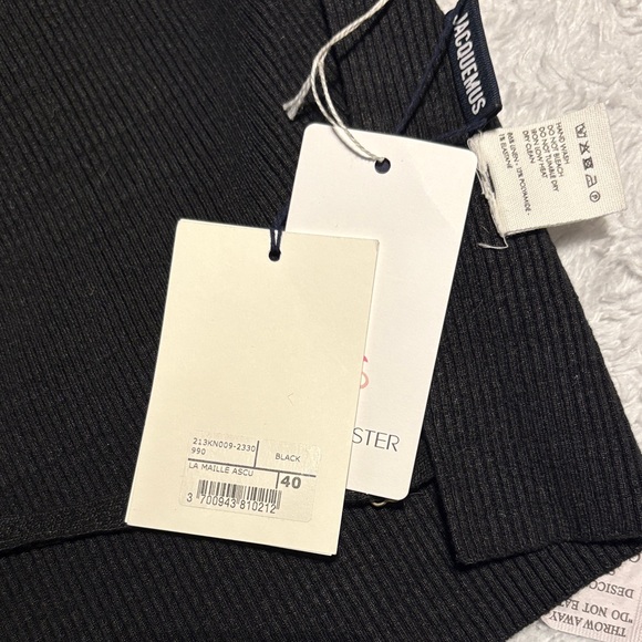 Black Ribbed Top - Picture 3 of 5